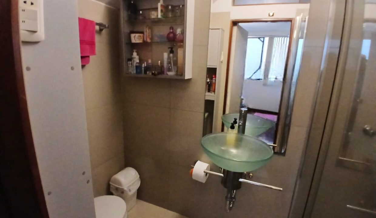 5. BAÑO PRINCIPAL