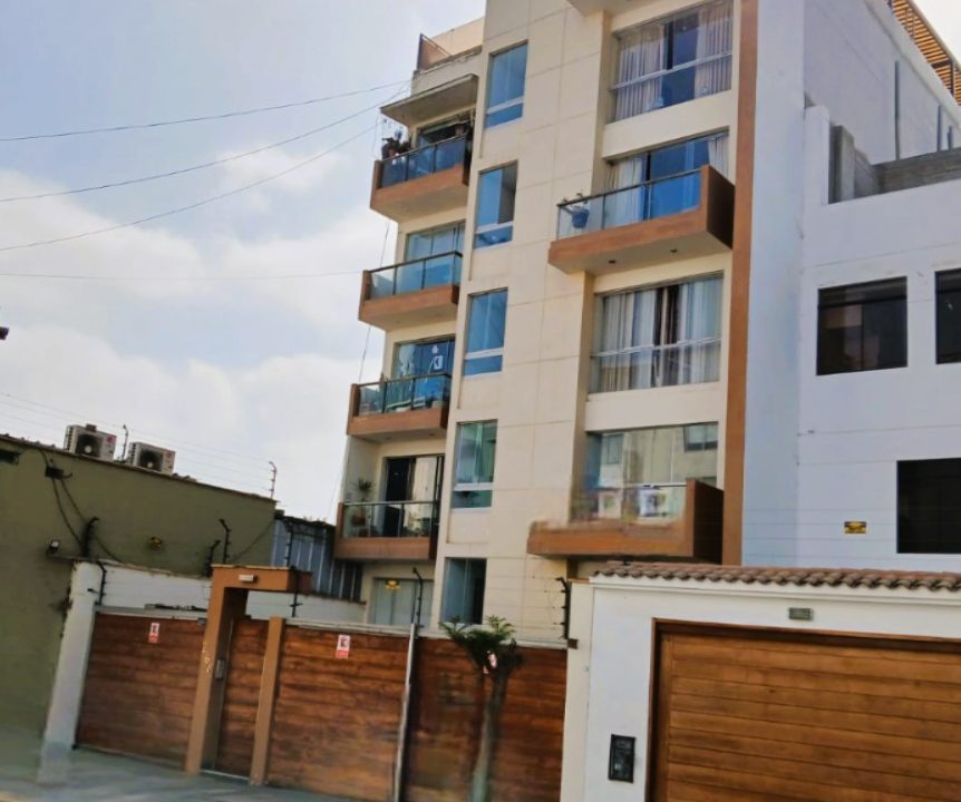 16. FACHADA 1