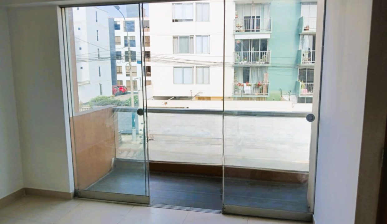 2. BALCÓN